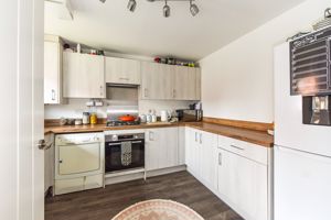 Kitchen- click for photo gallery